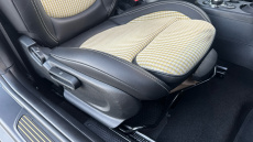 MINI Hatchback 135kW Cooper S Resolute Edition 33kWh 3dr Auto Electric Hatchback